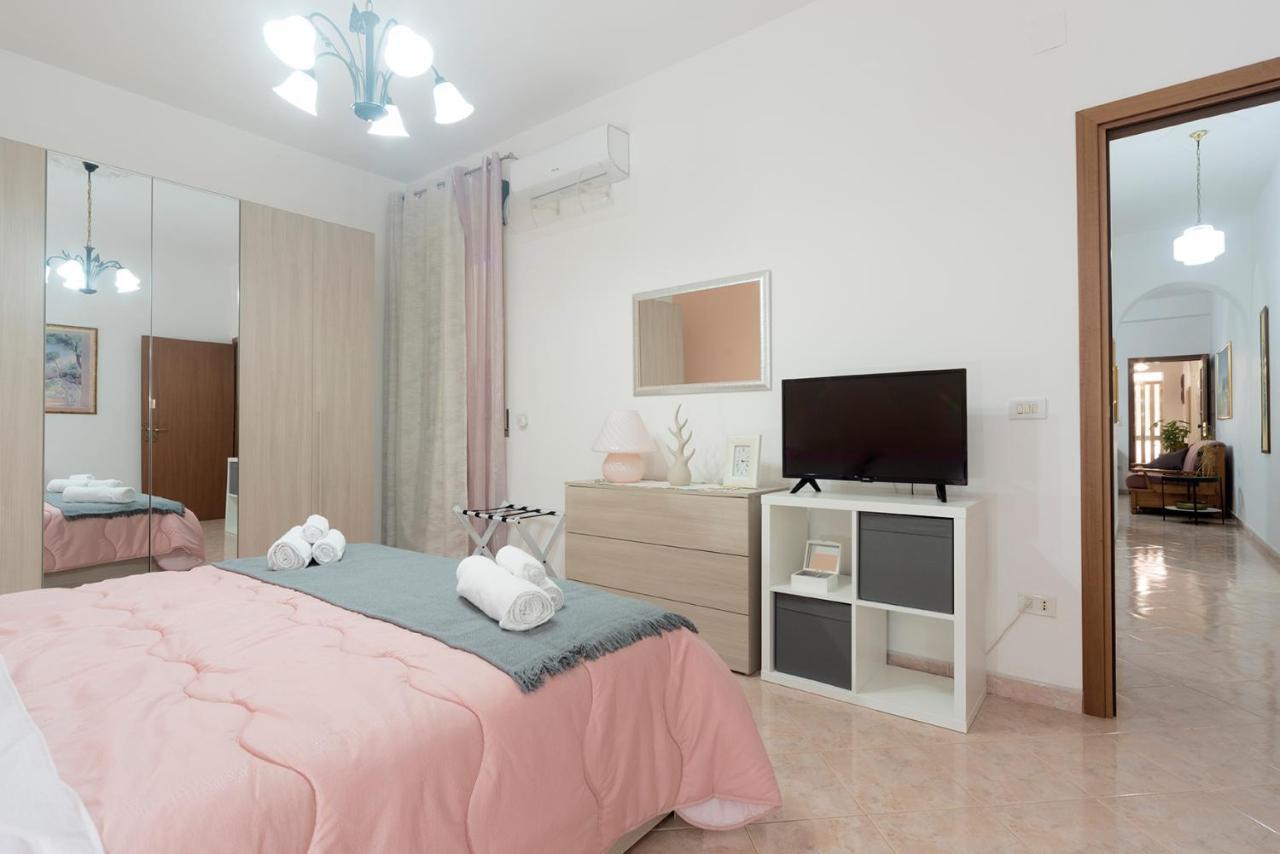Nina Home - Selfcheck-In Canicattini Bagni Εξωτερικό φωτογραφία