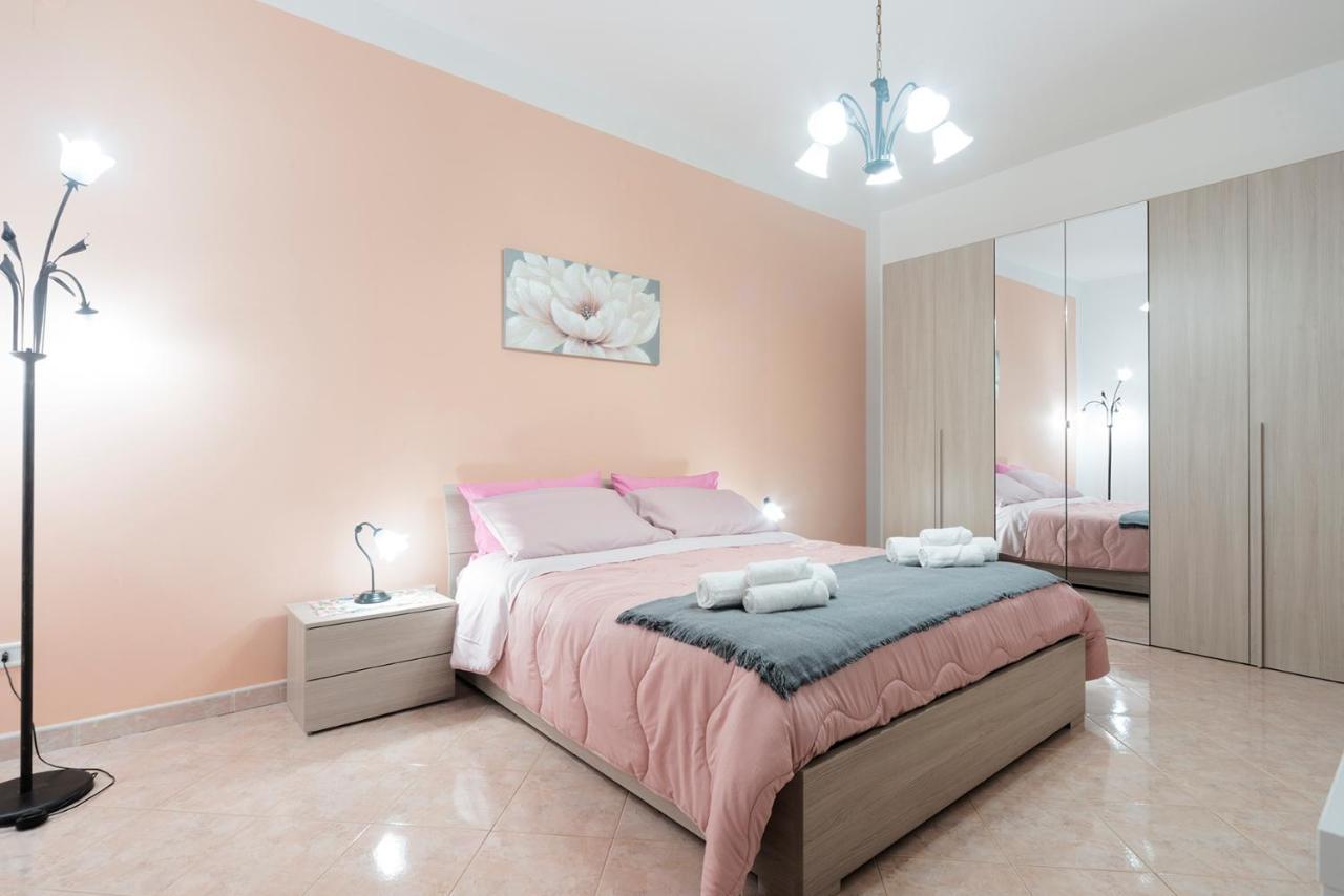 Nina Home - Selfcheck-In Canicattini Bagni Εξωτερικό φωτογραφία